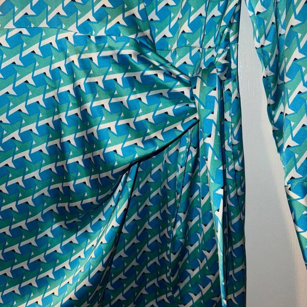 Forever 21 Blue and White Mini Dress - Picture 3 of 7